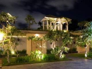 Indi - The Bhadra Villa Seminyak (Bali)