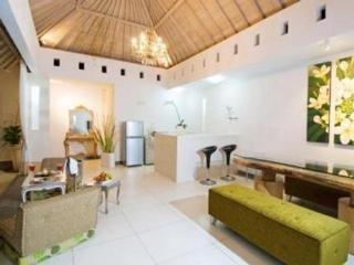 Indi - The Bhadra Seminyak (Bali)