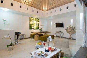 Indi - The Bhadra Seminyak (Bali)